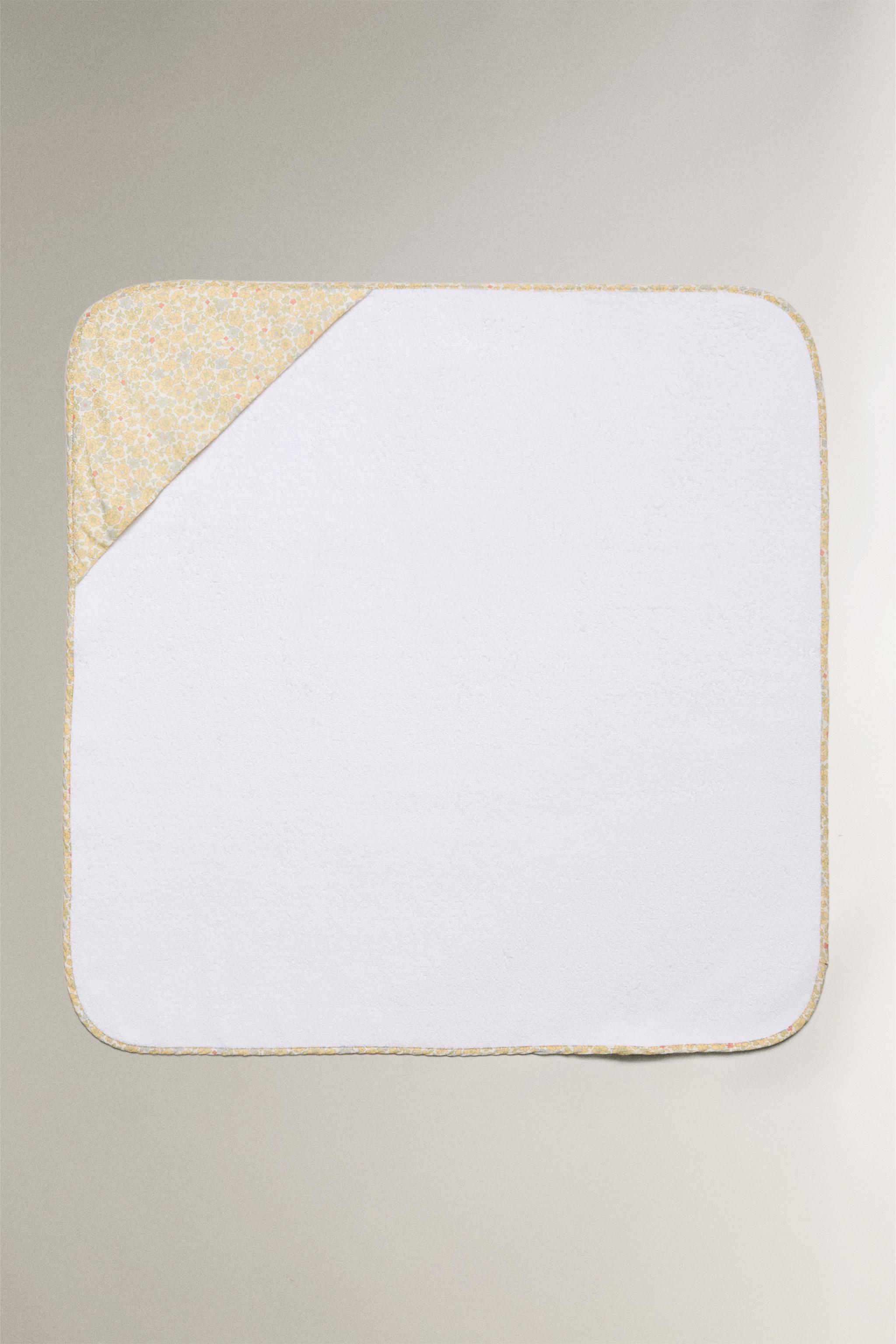 SERVIETTE DE BAIN CAPUCHE BÉBÉ PASSEPOIL FLEUR